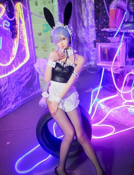 美女光屁股胸大无遮挡_蓝光在线观看