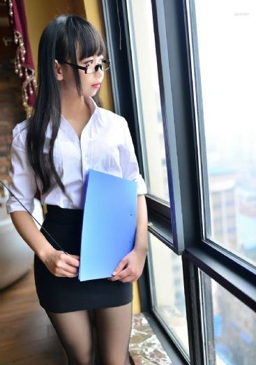 中出乱码av亚洲精品久久天堂_高清免费播放