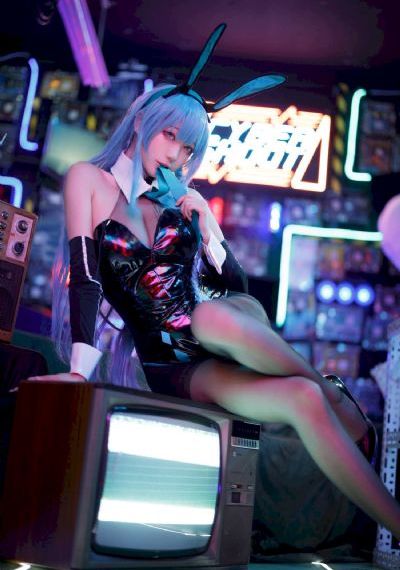 国产精品久久久久精品香蕉爆乳_DVD电影完整版